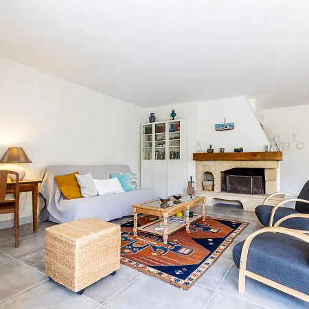Les Narcisses By Interhome Tatil Evi *